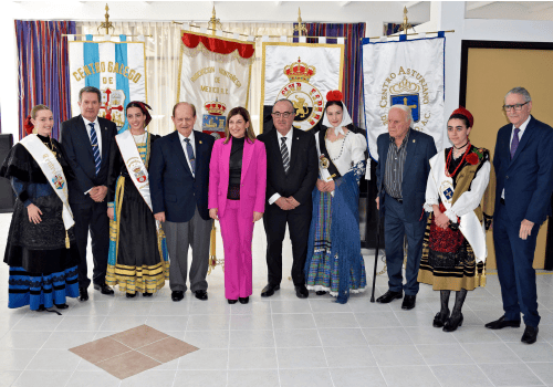 La presidenta de Cantabria, María José Sáenz de Buruaga visita el Hospital Español.